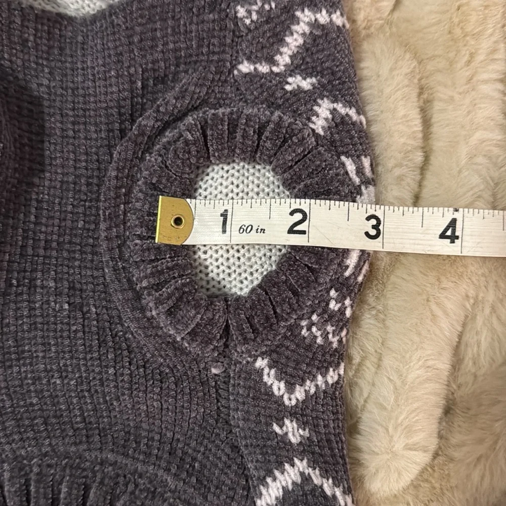 Bee & Willow Grey/white pet dog sweater XS/S